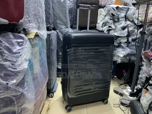 Big Size Black Unbreakable Travel Luggage