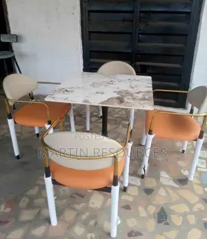 Dining/Restaurant Table With Chairs