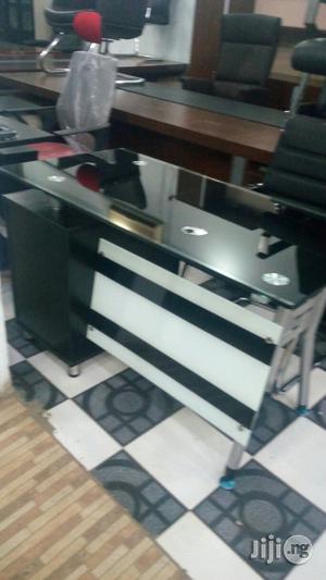 1. 2 Mtrs Table
