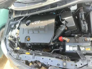 Toyota Corolla LE 4dr Sedan (1.8L 4cyl 4A) 2010 Gray