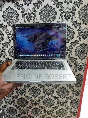 Laptop Apple MacBook 2012 8GB Intel Core I5 HDD 500GB