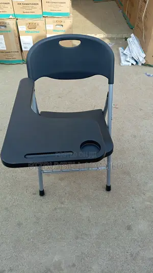 Student's Foldable Chair With Writing Pard.