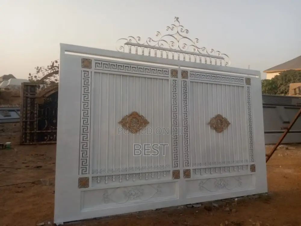 Executive Rolling Gate