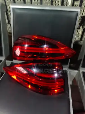 PORSCHE Cayenne Rear Light 2016