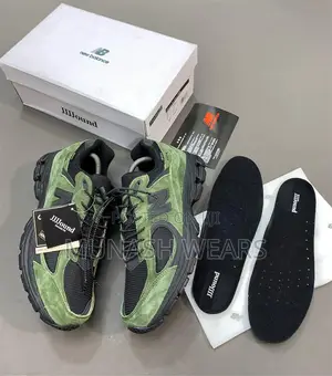 Air Jordan Retro Sneakers