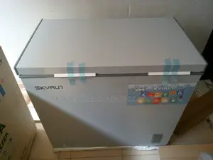 Skyrun -Bc 200a Chest Freezer Gray Color