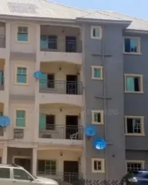 3bdrm Block of Flats in New Owerri , Imo for sale