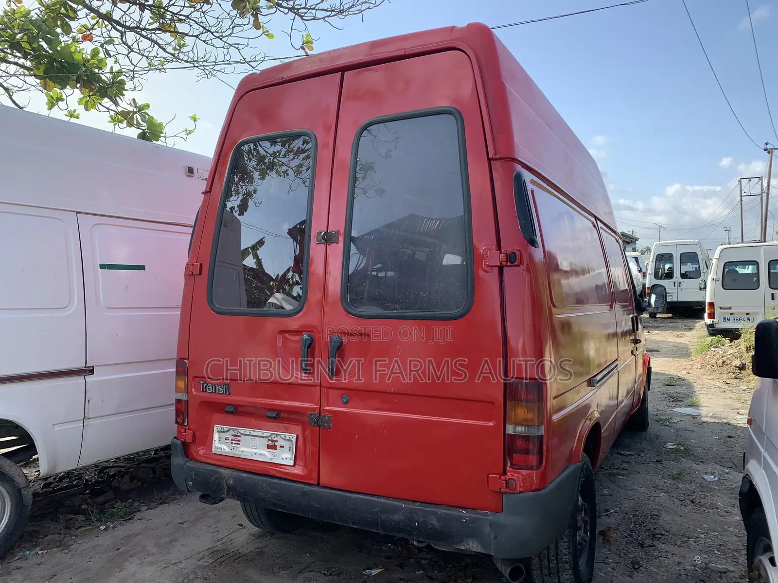 Ford Transit 2002 Red