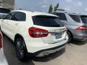 Mercedes-Benz GLA 250 2017 White