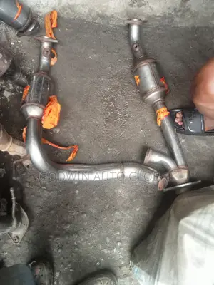 Direct Engine Catalyst Toyota 4runner 2005 TO 2009 Model