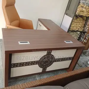 Executive Office Table With Extension and Mobile Drawers.