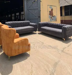 Quality Set of Sofa