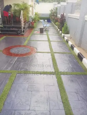 Beautiful Landscaping and Stamp Concrete Flooring Designs