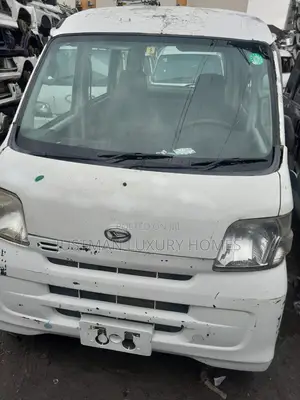 Suzuki Every 2010 White
