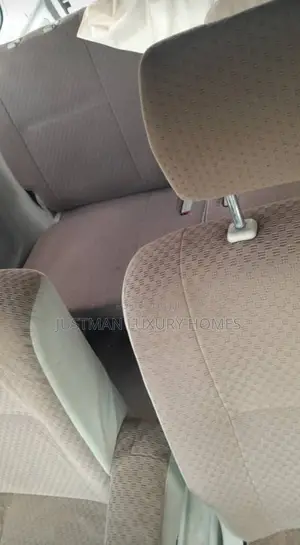 Suzuki Every 2010 White