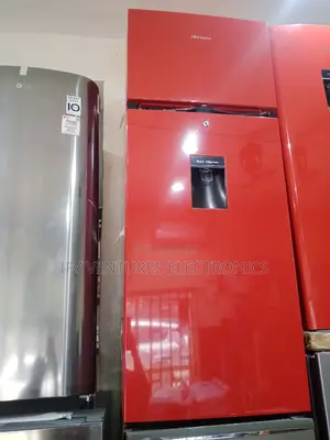 200 Litres Hisense Double Door Refrigerator With Dispenser.