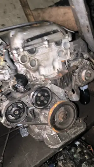 Nissan Primera Engine  SR18