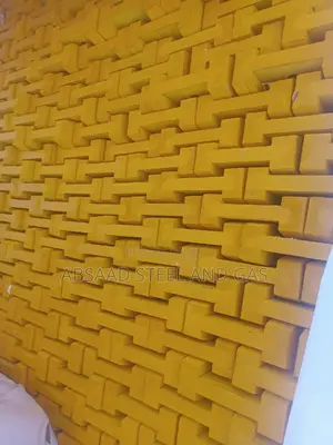 Yellow/ Doka Beam