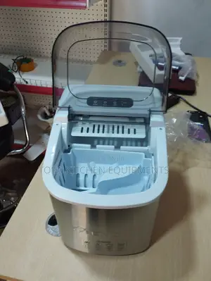 Ice Cube Maker
