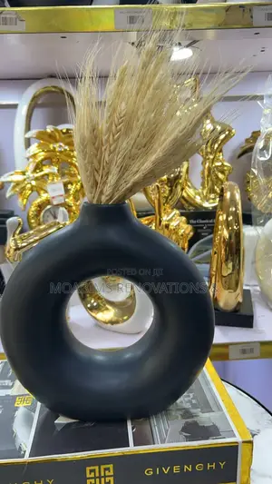 Luxury Flower Console Vase Decor