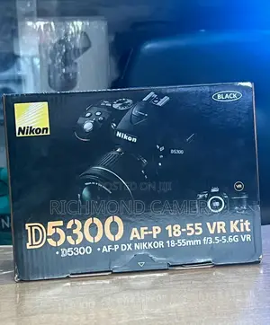 Nikon D5300 18-55mm Lens