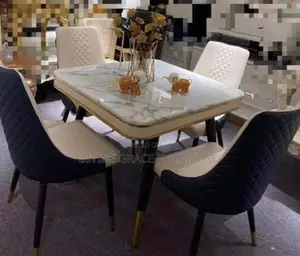 Dinning Table With 4 Chairs