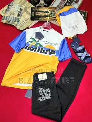 Original LOUIS VUITTON T-Shirts Available in Store