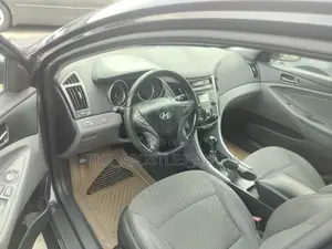 Hyundai Sonata 2012 Black