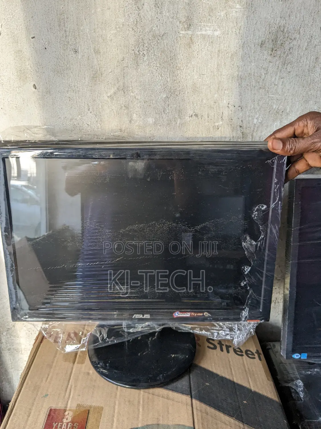Computer Monitors