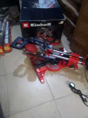 Miter Saw Machine