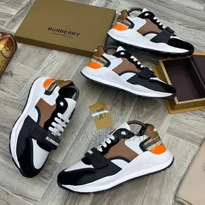 Burberry London Sneakersss's
