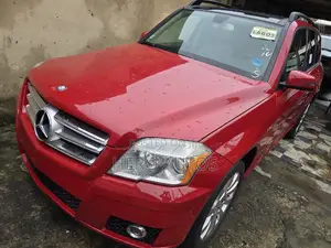 Mercedes-Benz GLK-Class 350 4MATIC 2010 Red
