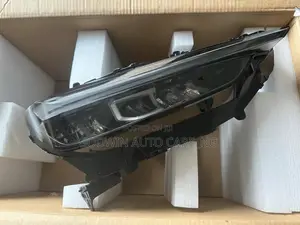 Headlight 2023 Honda HRV