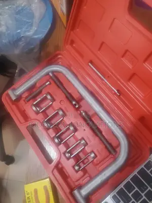 Valve Spring Compressor