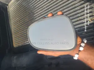 Side Mirror Glass Es350 2008-2012 (Left Side )