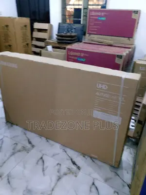 Au7000 Samsung Smart TV 65inch