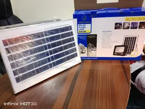 Let the Sun Pay the Bills 200w Solar Flood Lamp Light