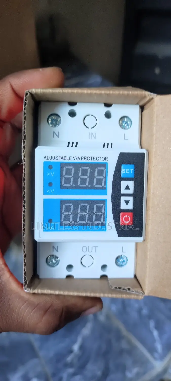 100a 2pole Digital Voltage Protector