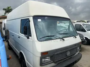 Volkswagen LT 2000 White