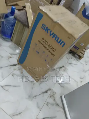 Efficient Skyrun BCD-85hc 90 L Refrigerator.