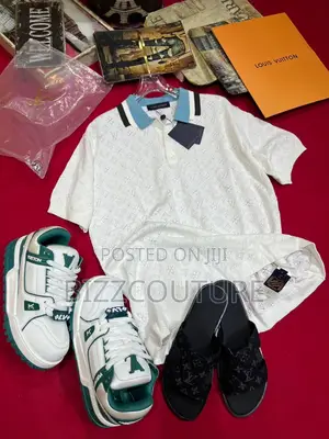Original LOUIS VUITTON Polo Shirts Available in Stor