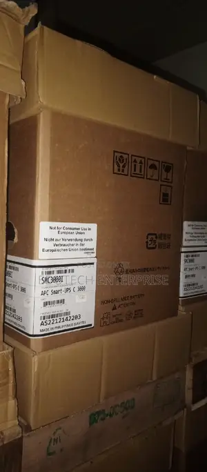 Apc Smc3kva Smart Ups (Smc3000i)