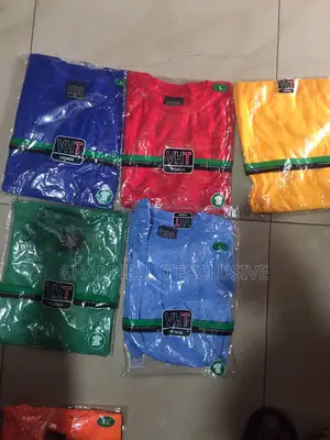 VHT Unisex Plain T-Shirt