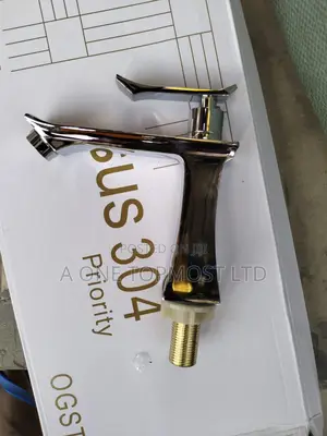 Basin Tap (Chrome)