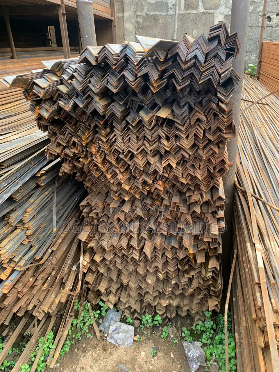 50by50 (1*1⁄2 X 1*1⁄2) Angle Bars Available