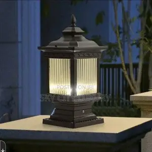 Standing Gate Lamp Light