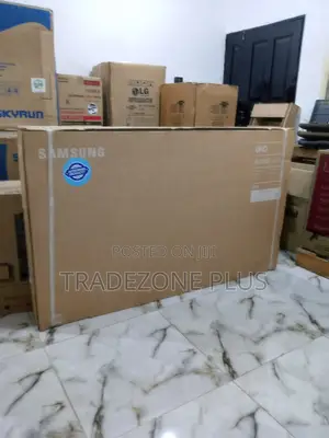 Amazing Au7000 Samsung 65inch Smart TV