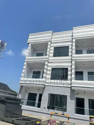 2bdrm Maisonette in Valley View Estate, Ebute for rent
