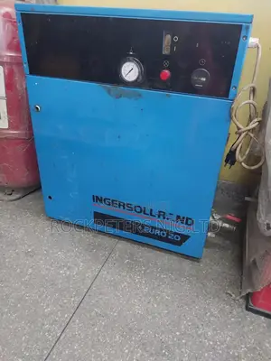 Ingersoll-Rand Euro 20 Compressor System Model ES200M
