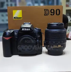 Nikon D90 With 18-55mm Lens Open Box